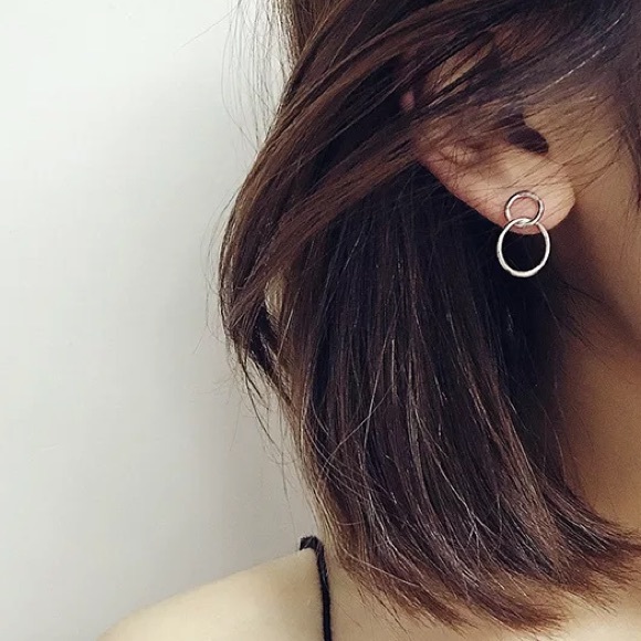 🔘Insta double circle gold / silver earrings - Picture 5 of 9